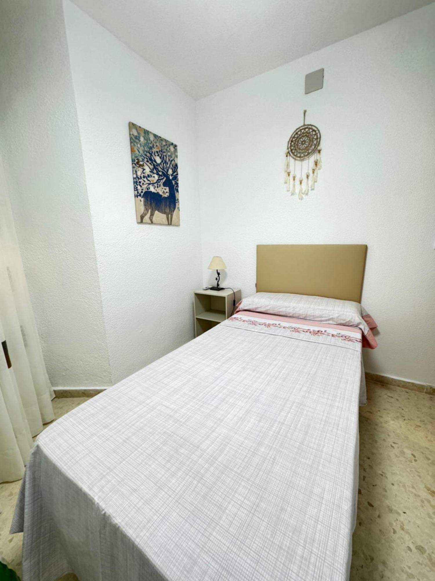 Estacion Del Mar Apartment มาลากา ภายนอก รูปภาพ
